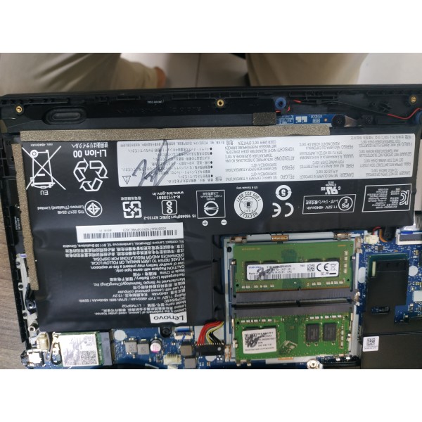 Laptop