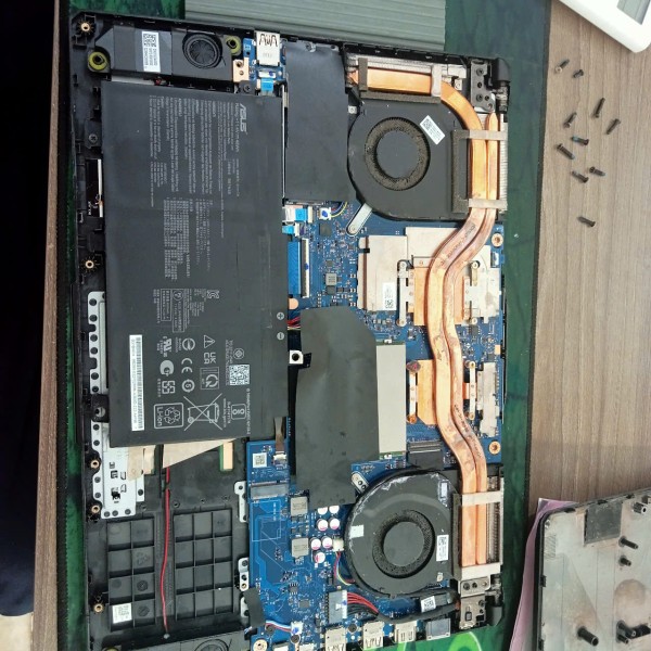 Laptop