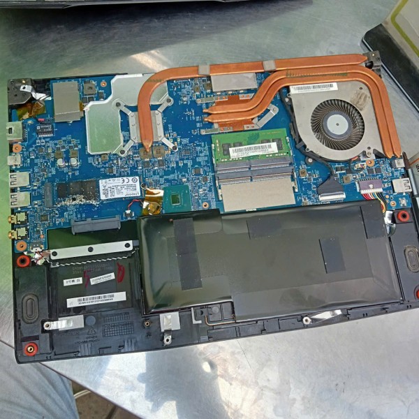 Dịch vụ thay màn hình laptop Quận Thủ Đức