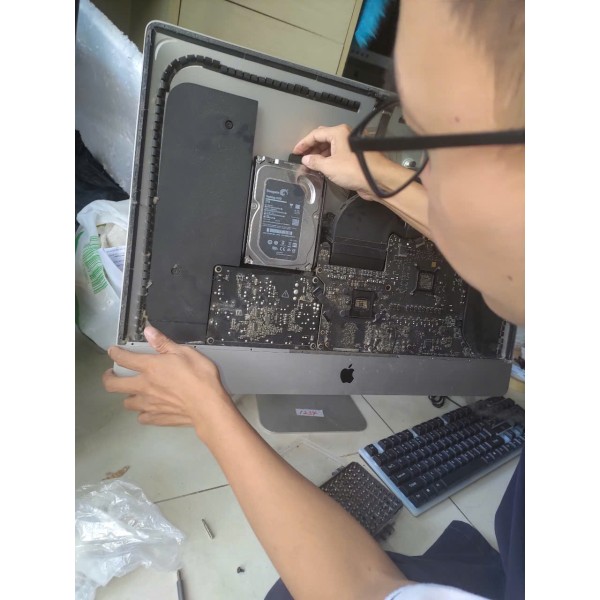 Dịch vụ vệ sinh máy tính Thủ Đức PC, Laptop
